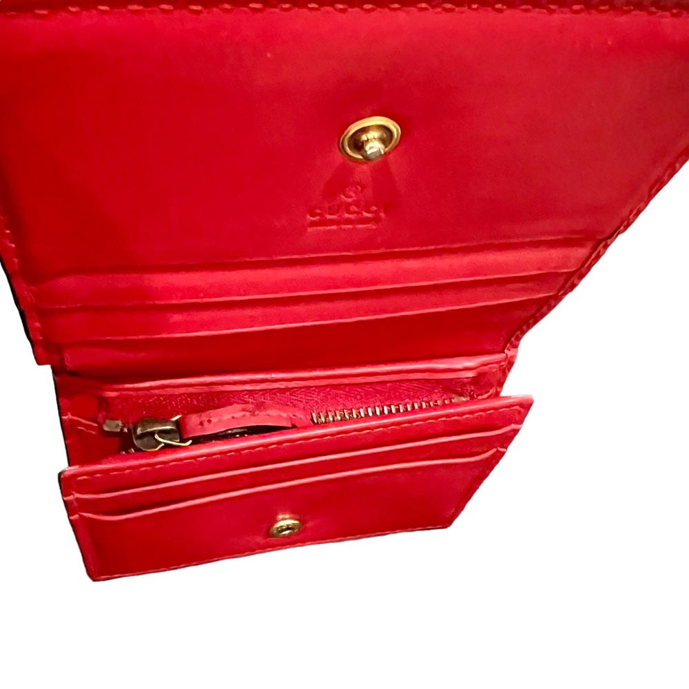 Gucci Cherry GG Supreme Canvas Wallet - Picture 5 of 10